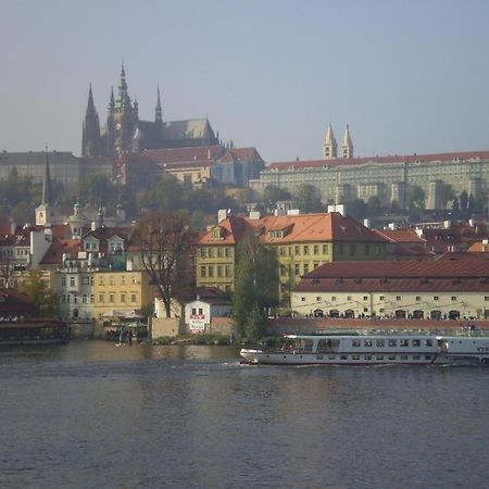 Apartmany Zelezna Prague Exterior photo